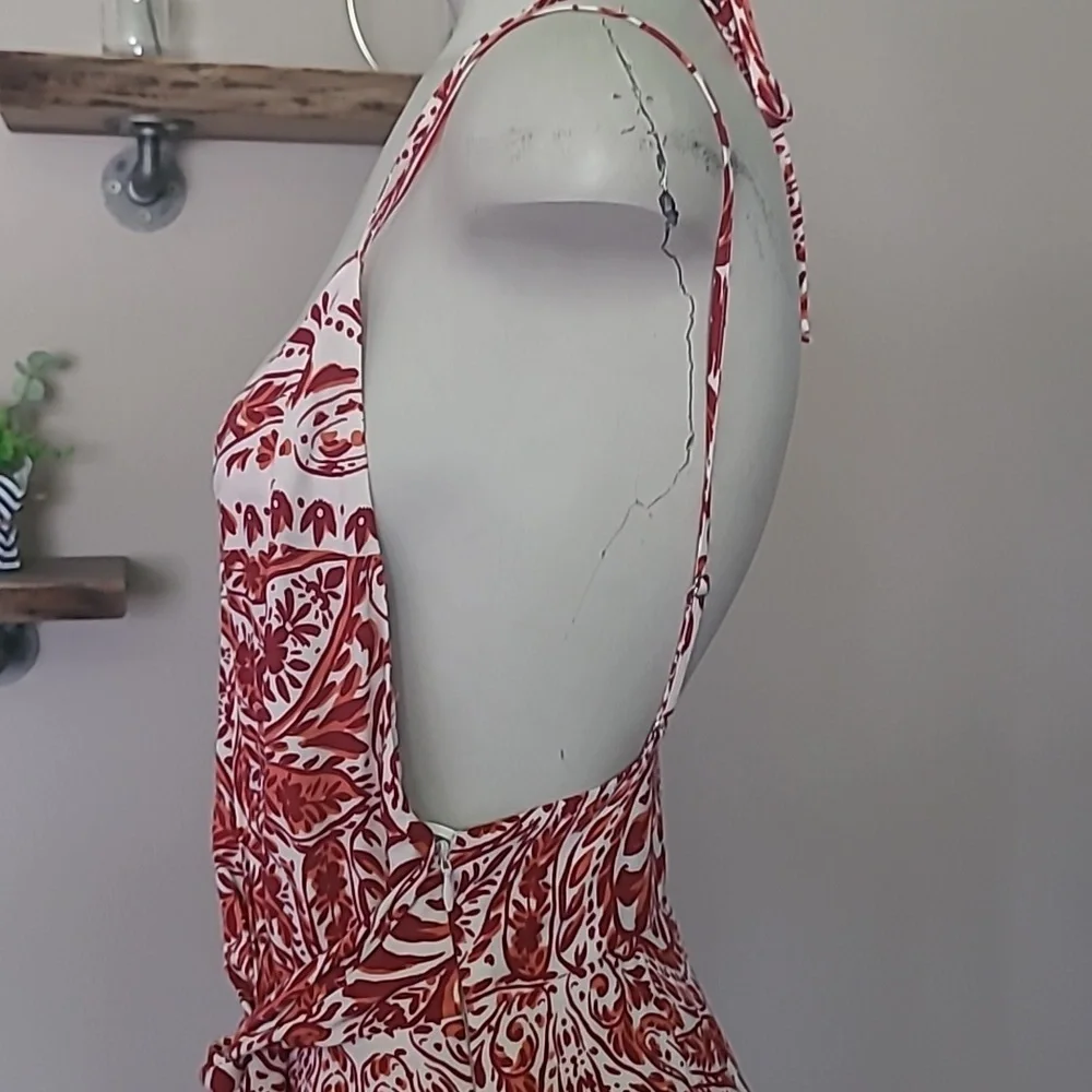 F21 Contemporary Dress - Picture 6 of 10